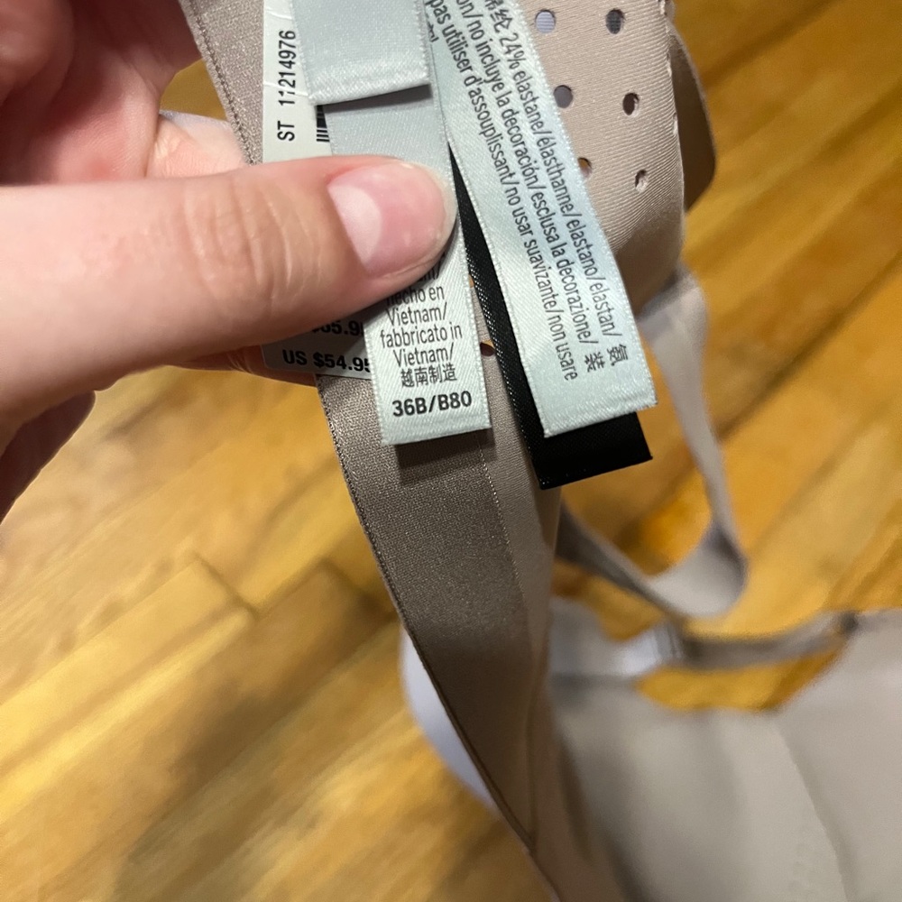 Victoria's Secret Smooth Nude/Taupe T-Shirt Bra